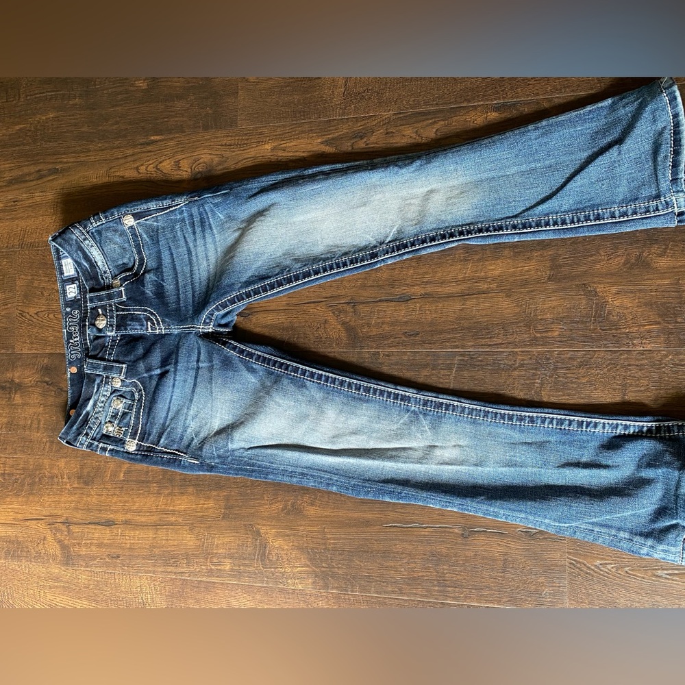 Miss me jeans size 22. Could fit girls size 10
